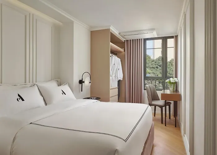 The Alberti - Sukhumvit 31 מלון